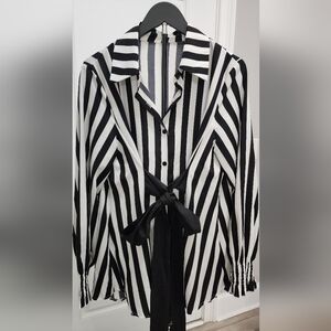 Black and White Striped Blouse with Bow. Size XL.
